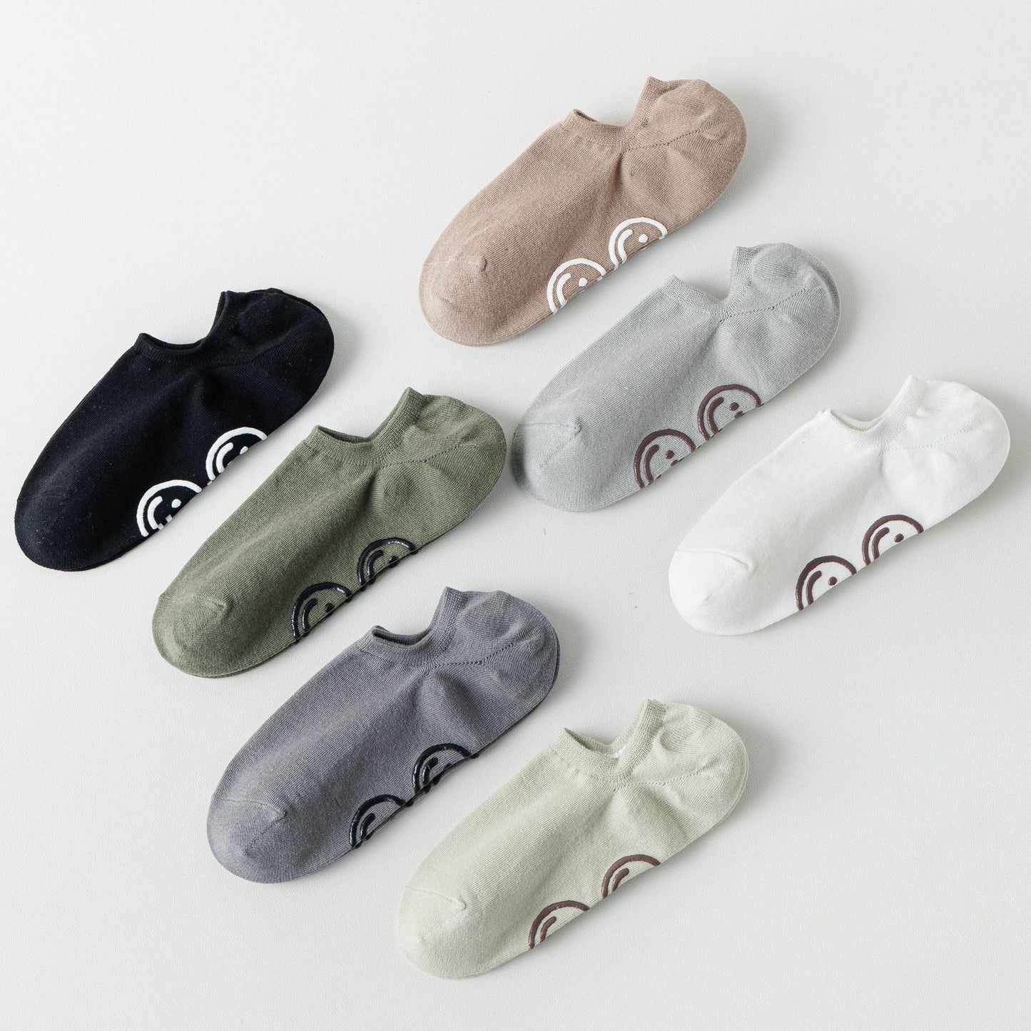 Women's Smiley Adhesive Non-Slip Low Cut Socks - LOOUZ
