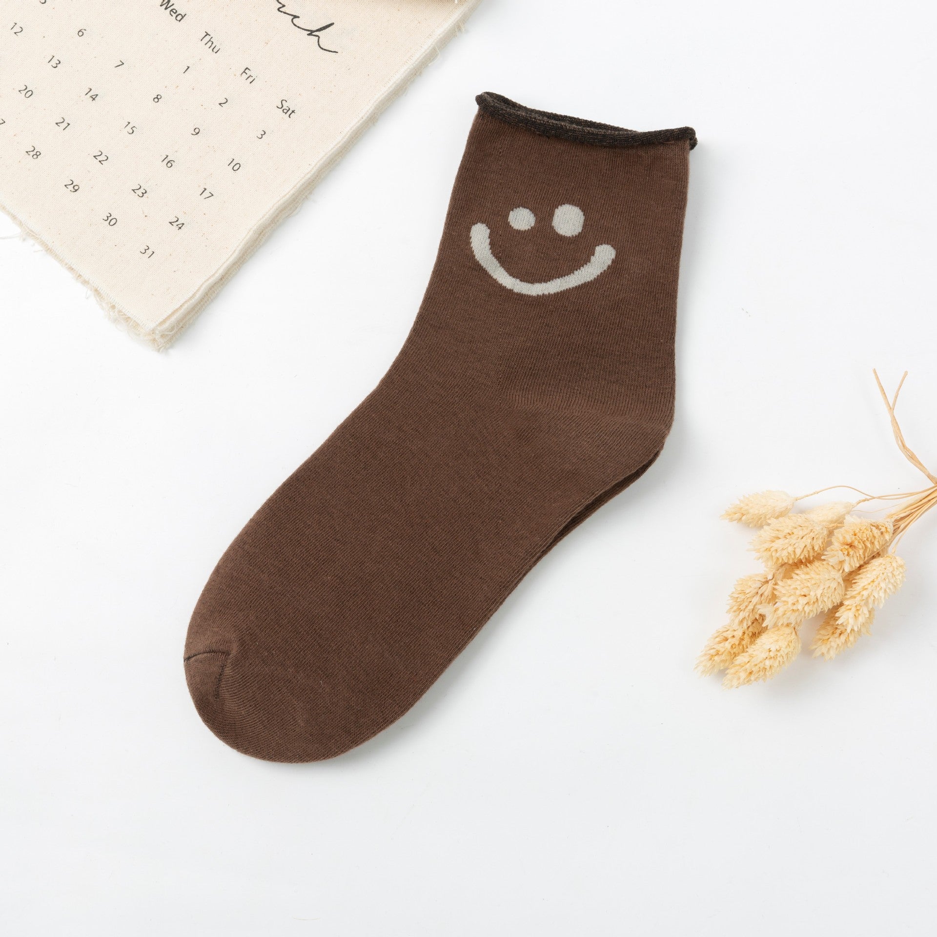 Women's Smiley Socks-Dark Brown - LOOUZ
