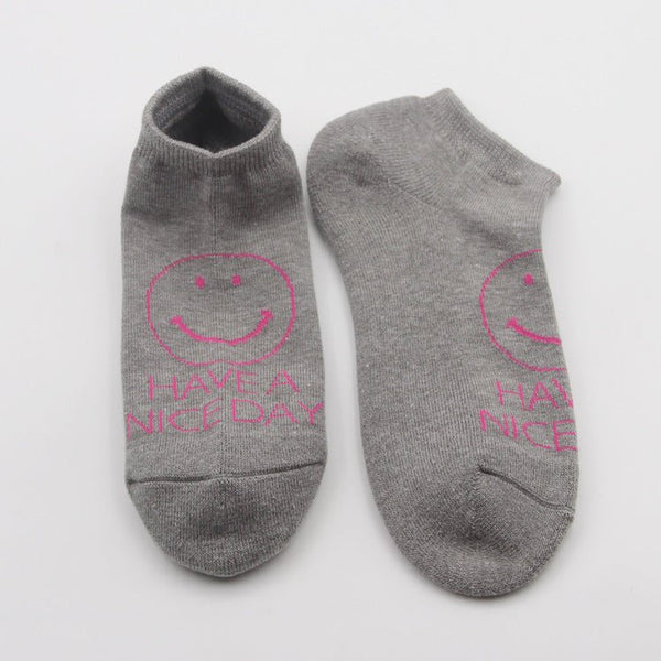 Women's Thick Smiley Gray Socks - Ankle - LOOUZ