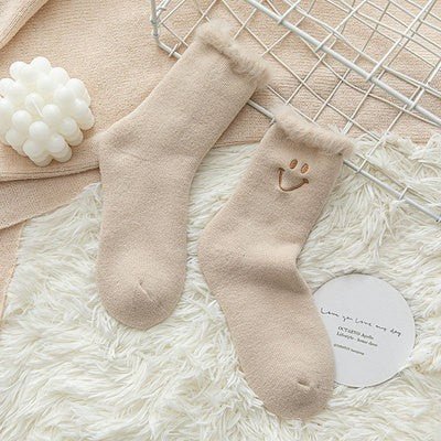Women's Warm Smiley Sock - LOOUZ