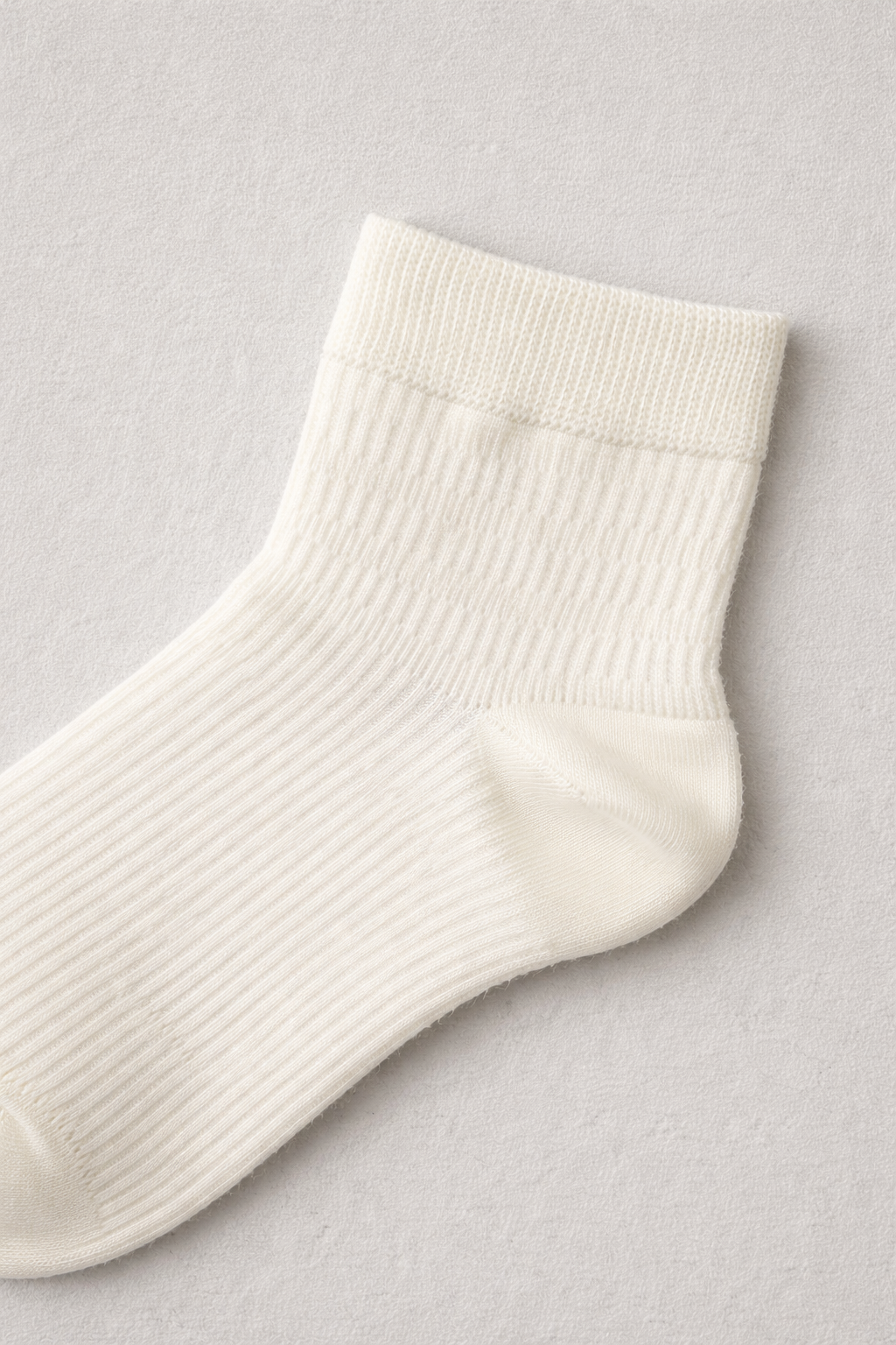 Women's Ivory Basics Socks