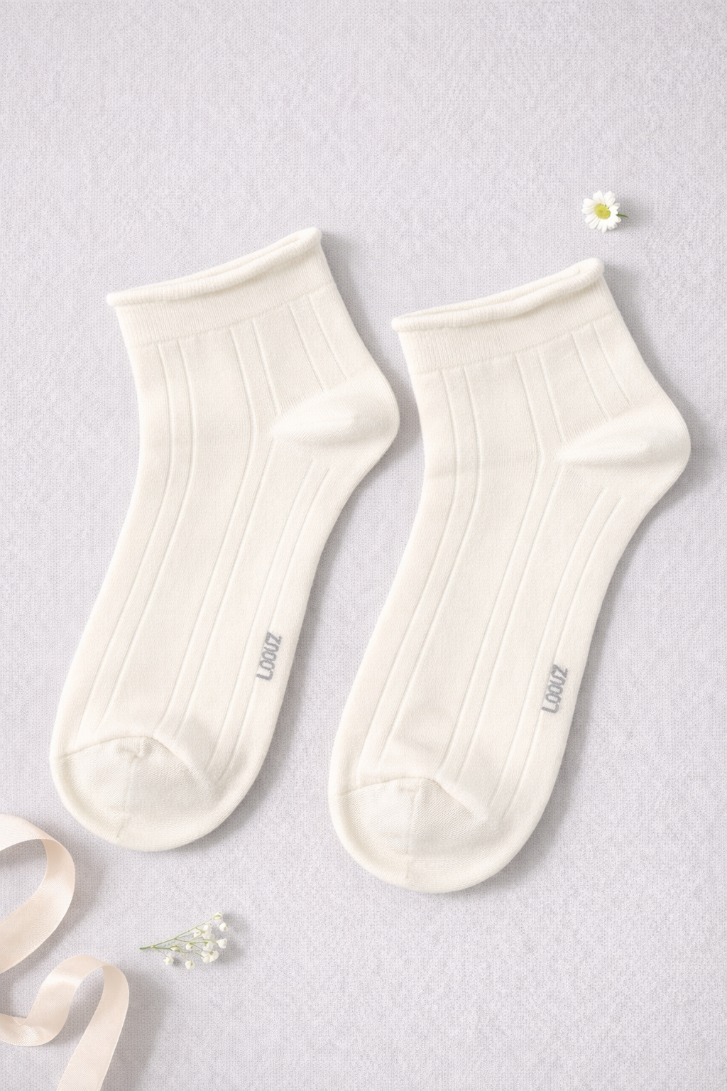 Women's Ivory Basics Socks
