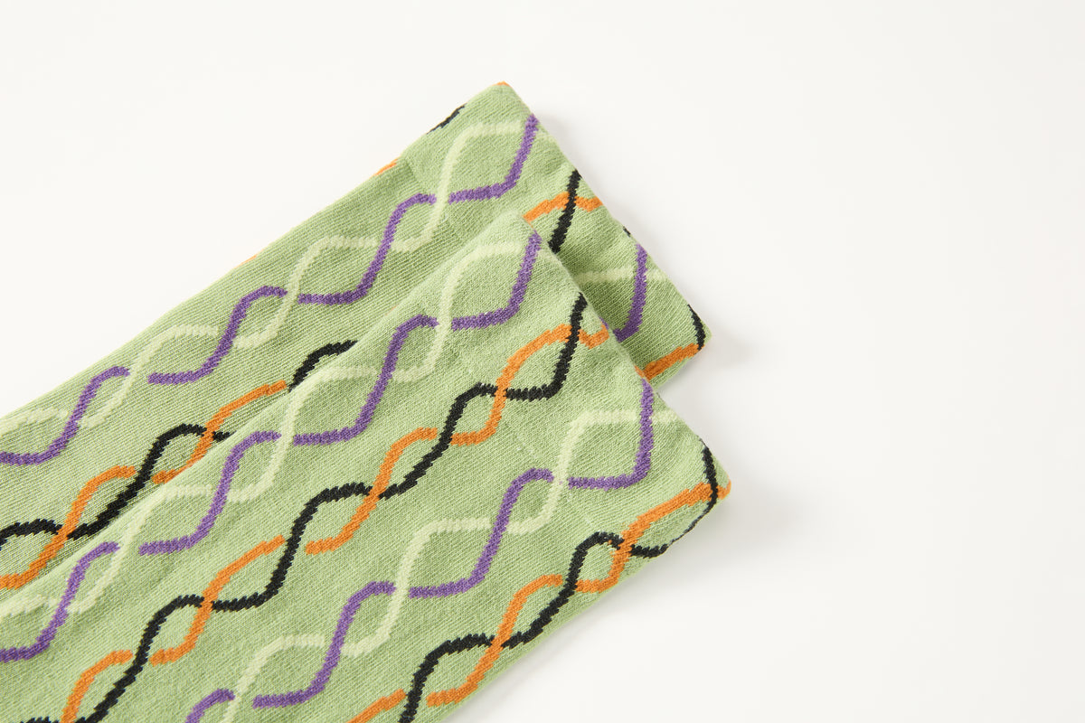 Women's Wavy Retro Vibe Socks
