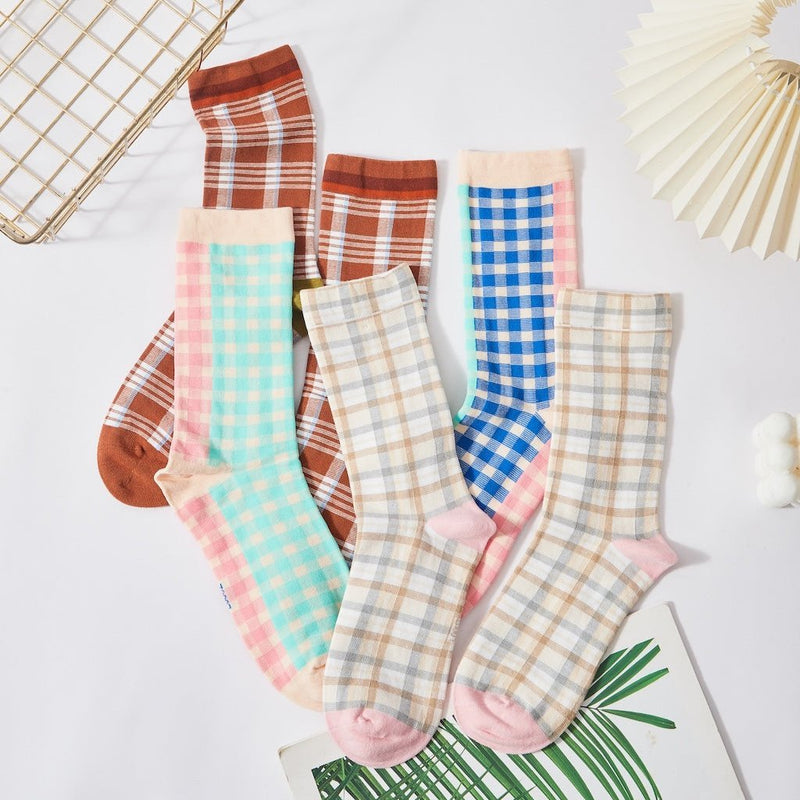 Plaid Perfection Socks - LOOUZ