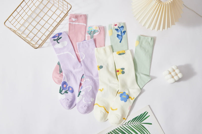 Women's Blooming Dreams Socks - LOOUZ