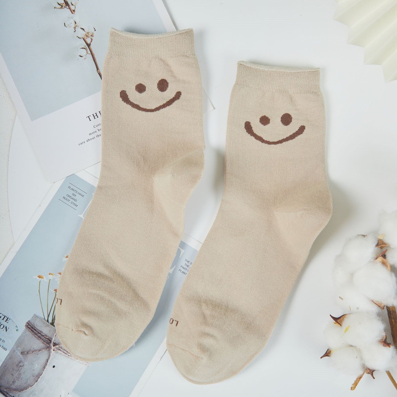 Unisex Smiley Sock Thin Upgraded - LOOUZ