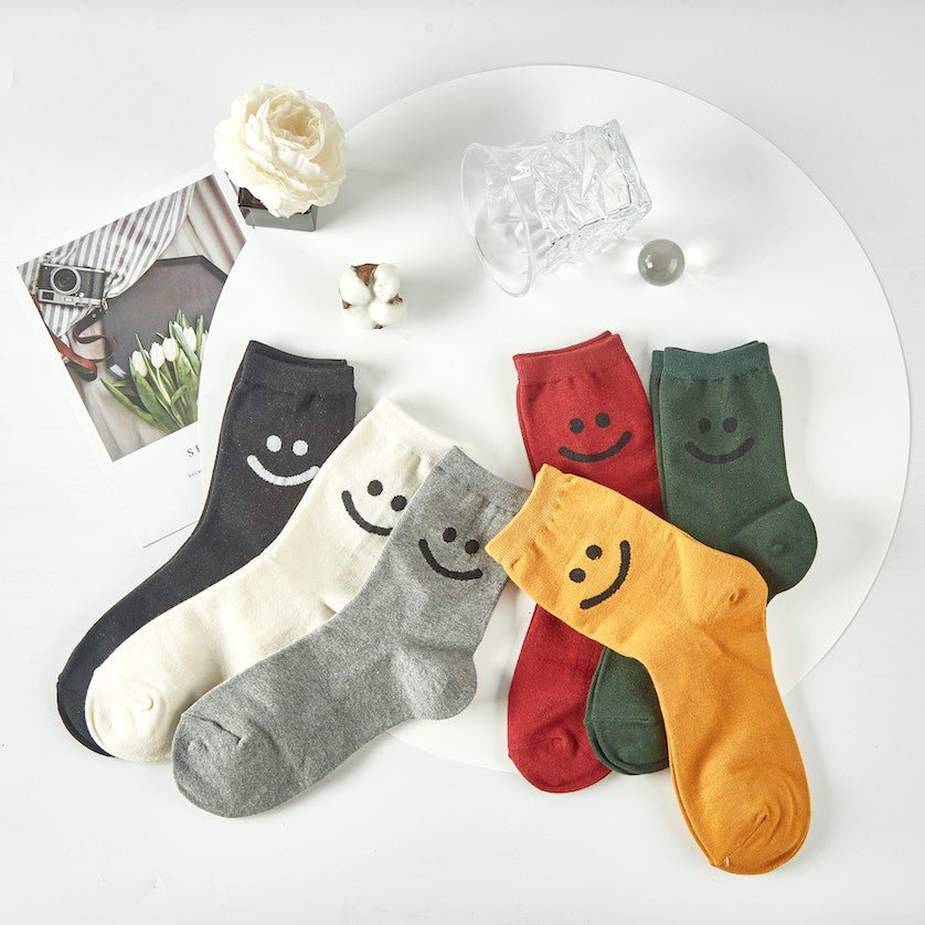 Unisex Smiley Socks - LOOUZ