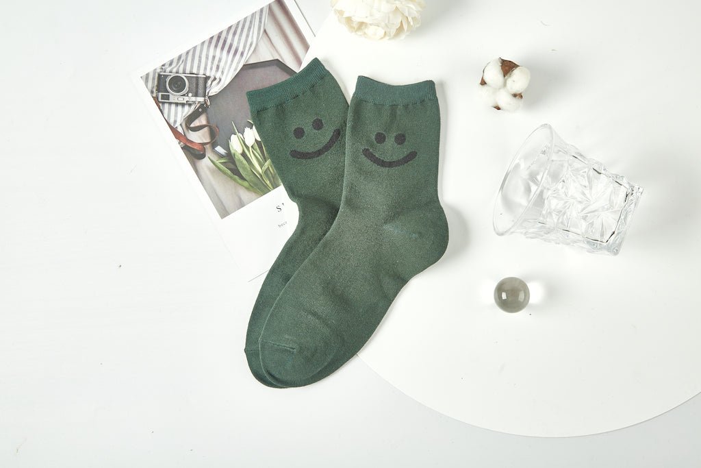 Unisex Smiley Socks - LOOUZ