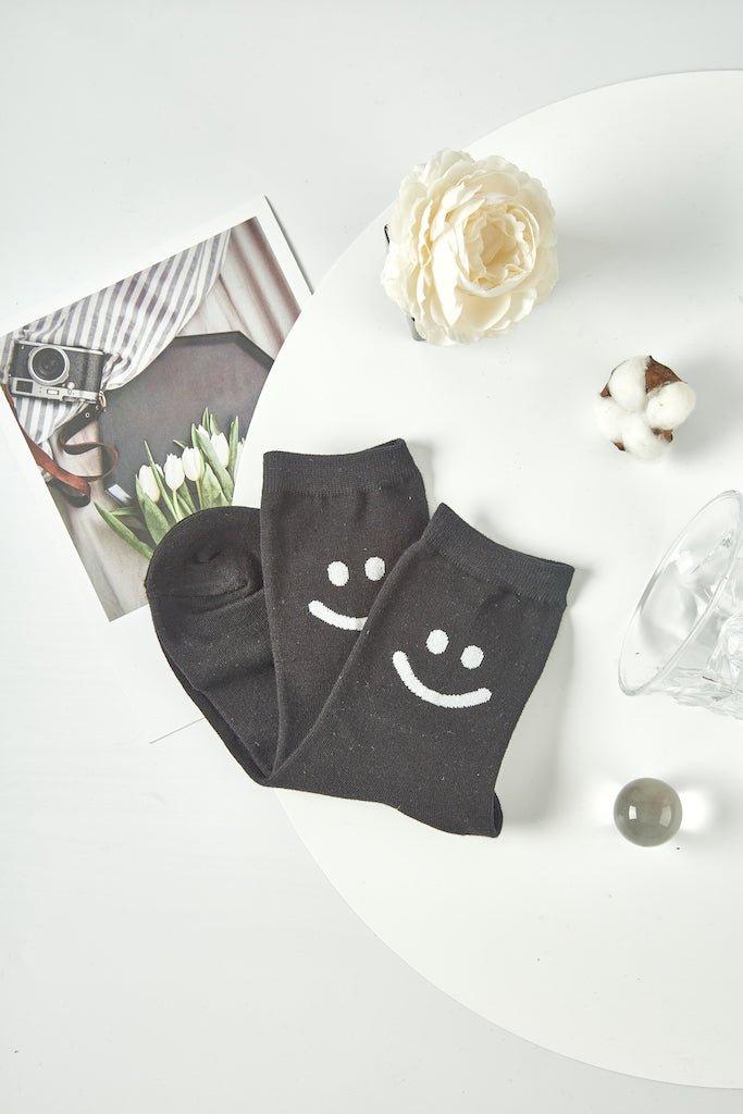 Unisex Smiley Socks - LOOUZ