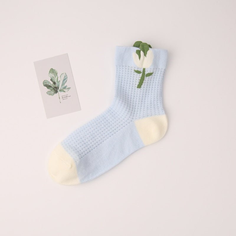 Women's Bloom Burst Floral Petal Thin Socks - LOOUZ