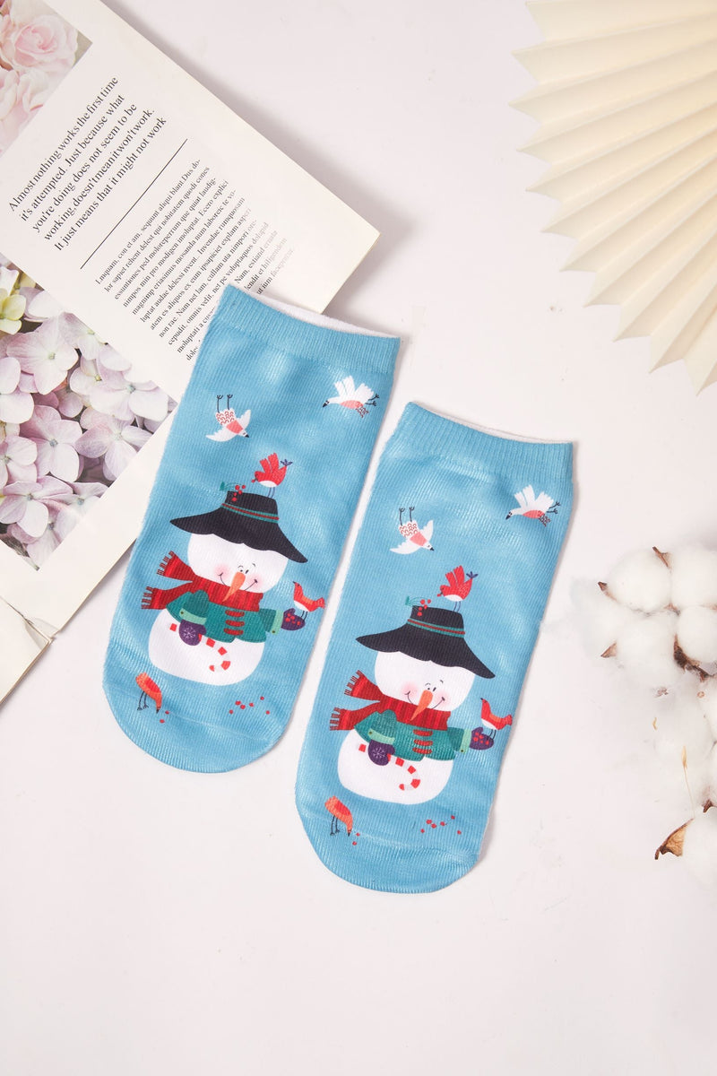 Women's Festive Holiday Cheer Christmas-Themed Ankle Socks - LOOUZ