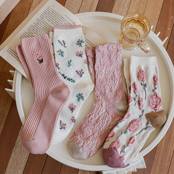 Women's Pink Peony Socks - LOOUZ