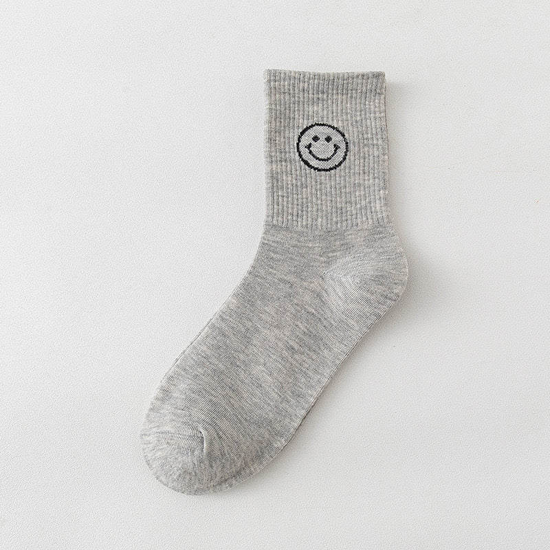 Women's Simple Smiley Sock - LOOUZ