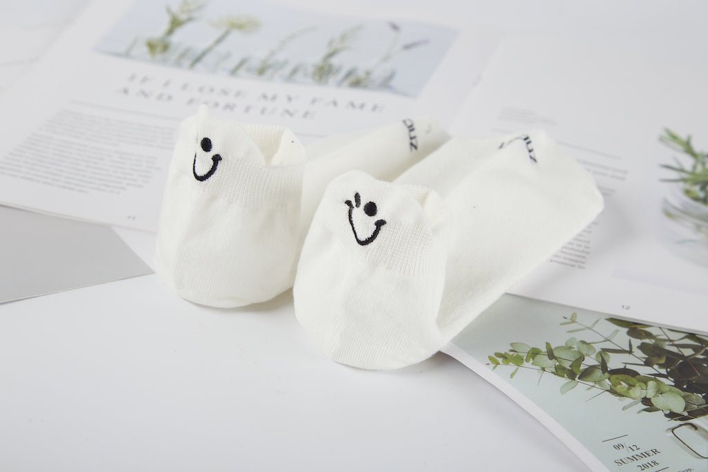 Women's Three Pairs Smiley Socks Upgraded - Ankle - LOOUZ