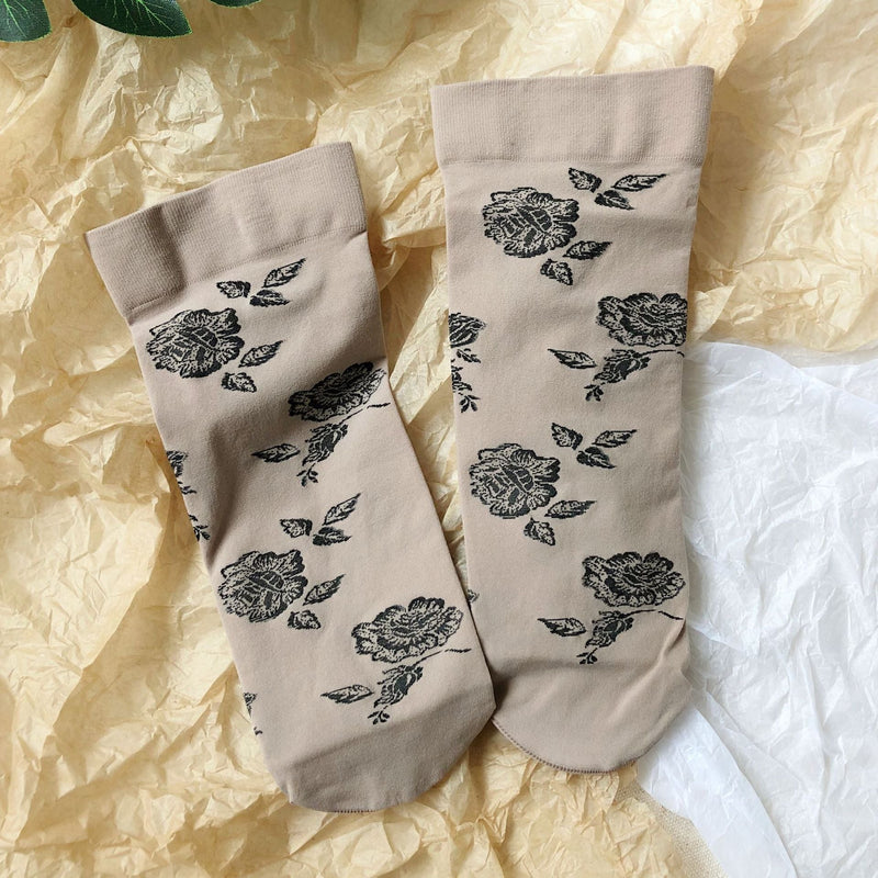 Women's Vintage Rose Velvet Socks - LOOUZ