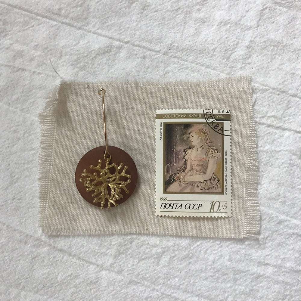 Wood Faux Coral Earrings - LOOUZ